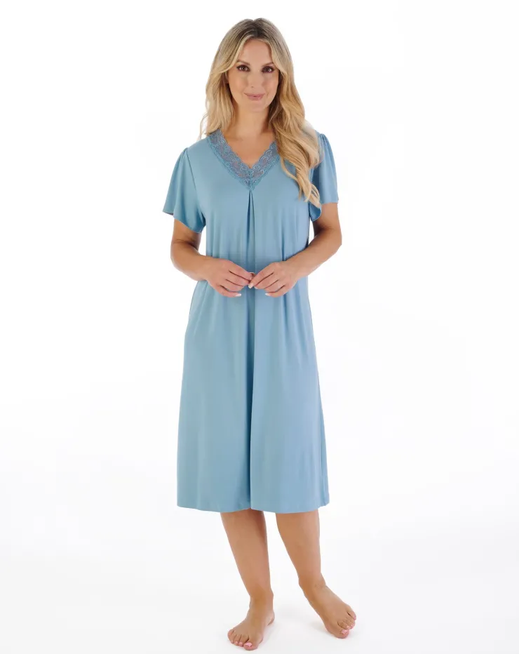 Supersoft Solid Colour 40" Nightdress GL07702