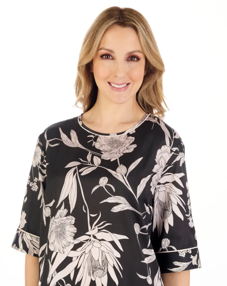Satin Floral Print Round Neck Pyjama Set GL04710