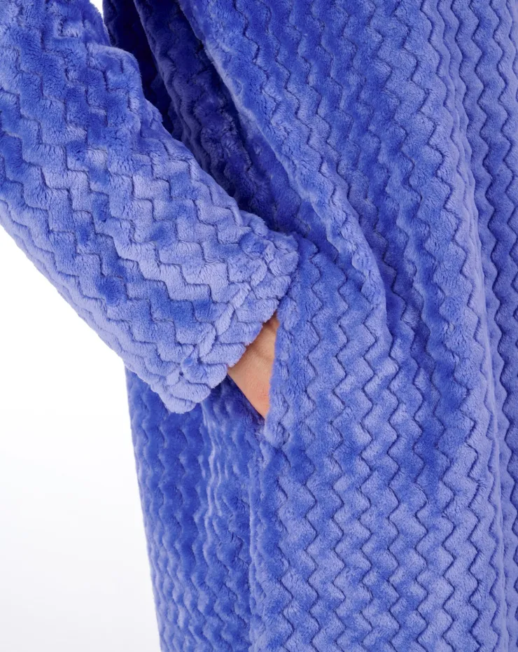 Zig-Zag Pattern Fleece 46" Button Housecoat HC02316